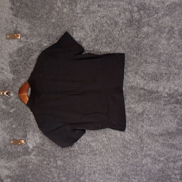 Lululemon Short Sleeve Tee with Relaxed Fit Lululemon Womens Size 8 - Picture 3 of 7